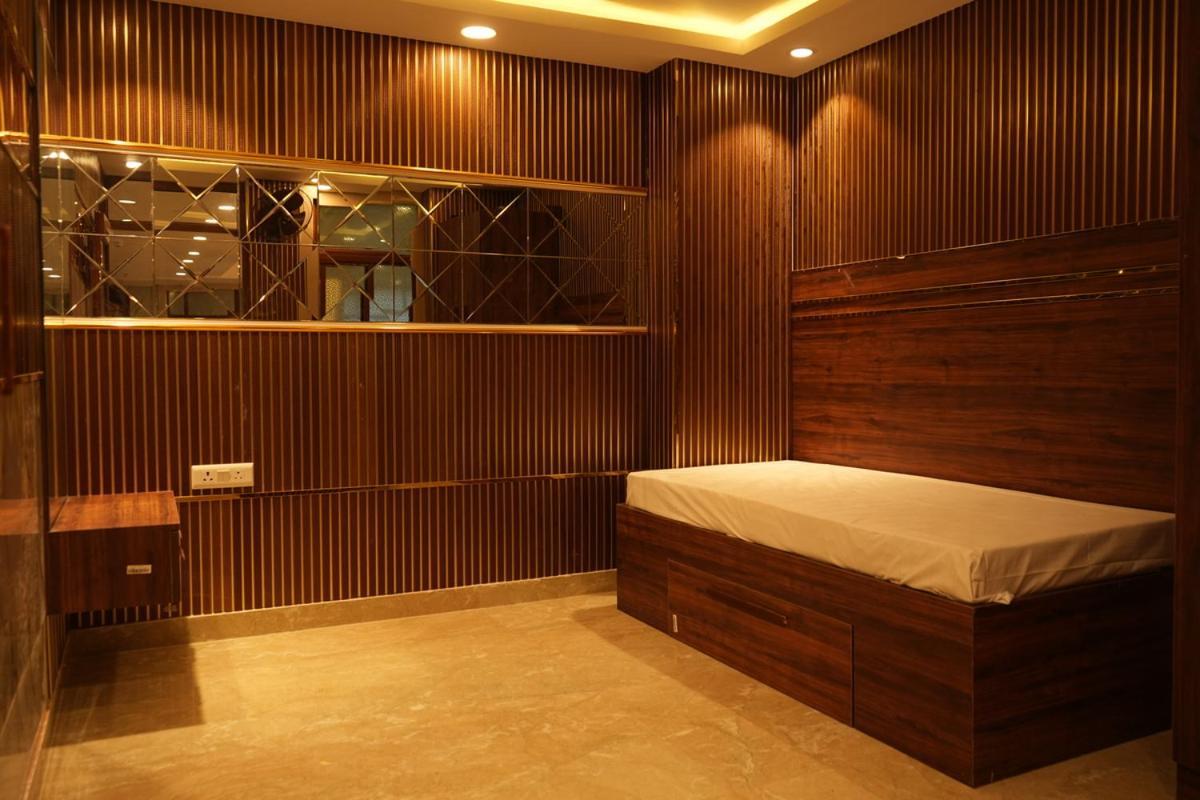 Hotel Golden Palace Lucknow Zewnętrze zdjęcie